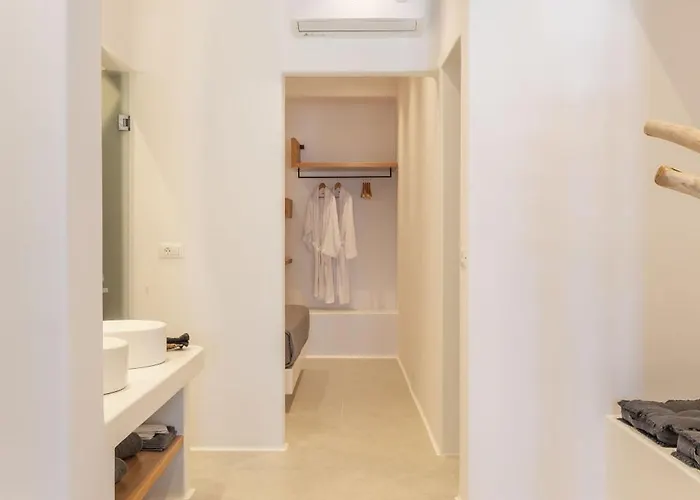 Sunset Hill Mykonos Town