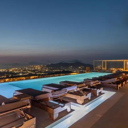 Sunset Hill 4*