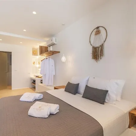 Sunset Hill 4*